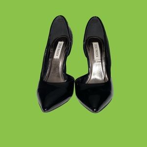Steve Madden black patent leather pointed toe classic heels